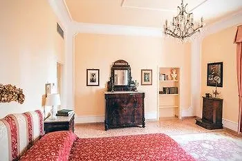 Villa Vianci Staggia 0*,  イタリア